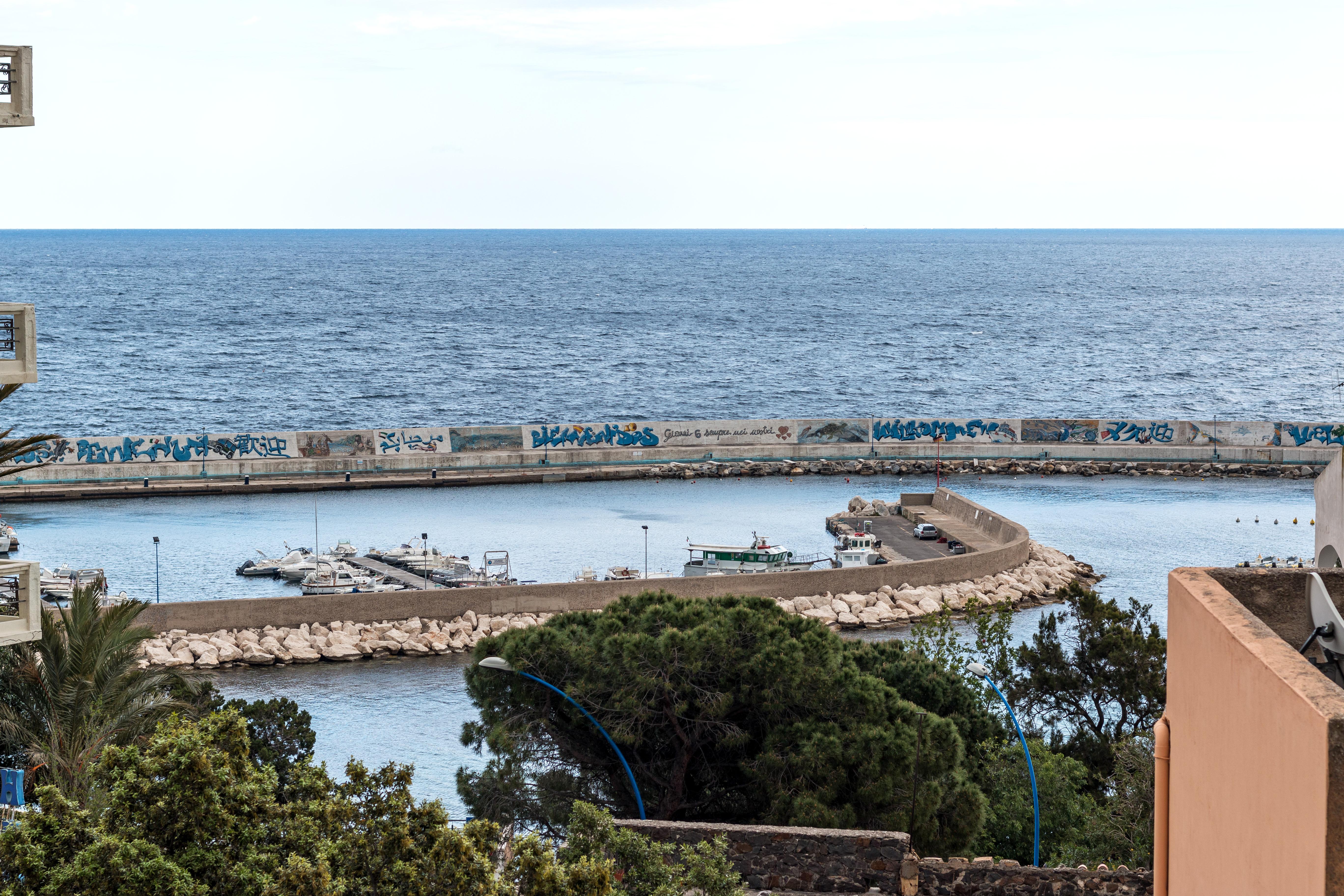 Hotel San Francisco Cala Gonone Bagian luar foto